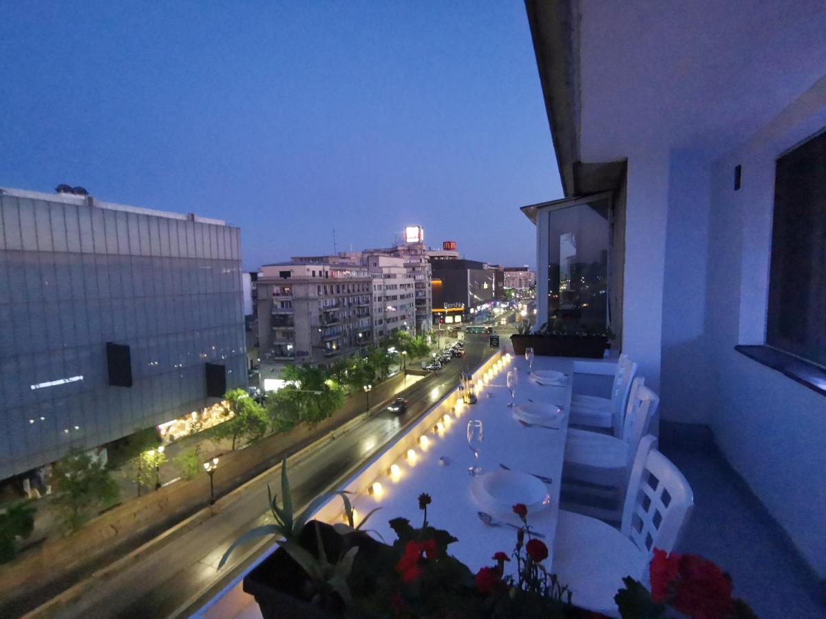 Old Town Apartment With Amazing View From The Balcony Бухарест Екстер'єр фото