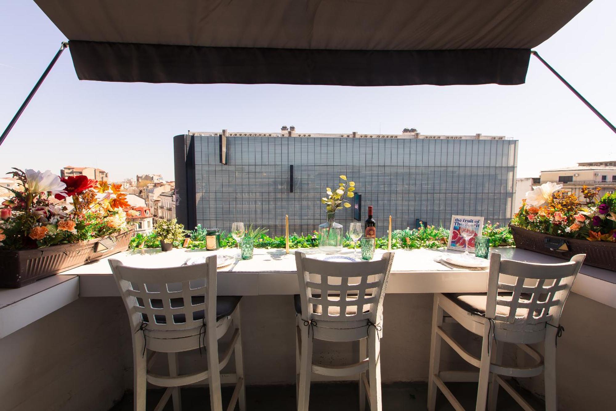 Old Town Apartment With Amazing View From The Balcony Бухарест Екстер'єр фото
